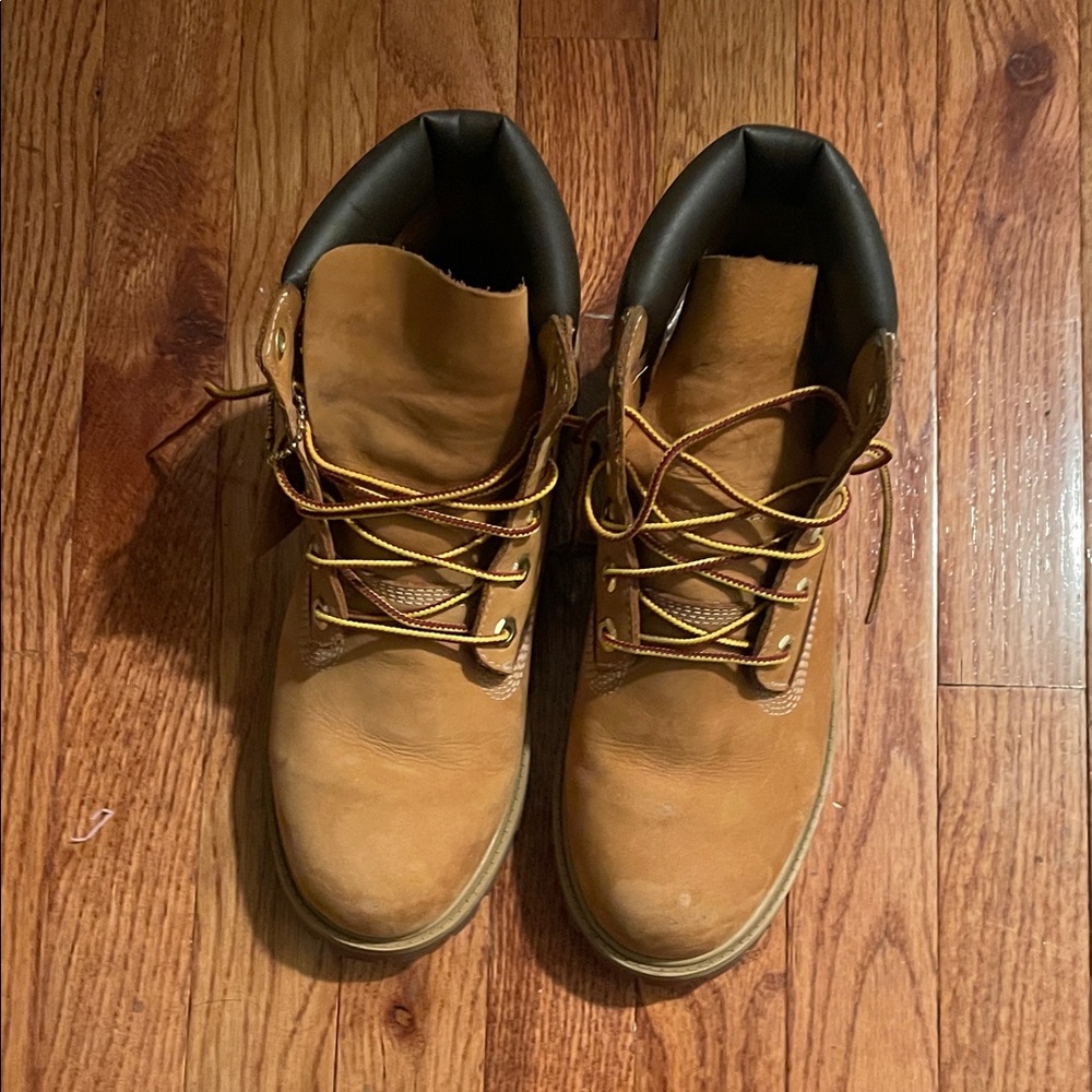 Timberland Tan Lace-Up Boots - Picture 3 of 7